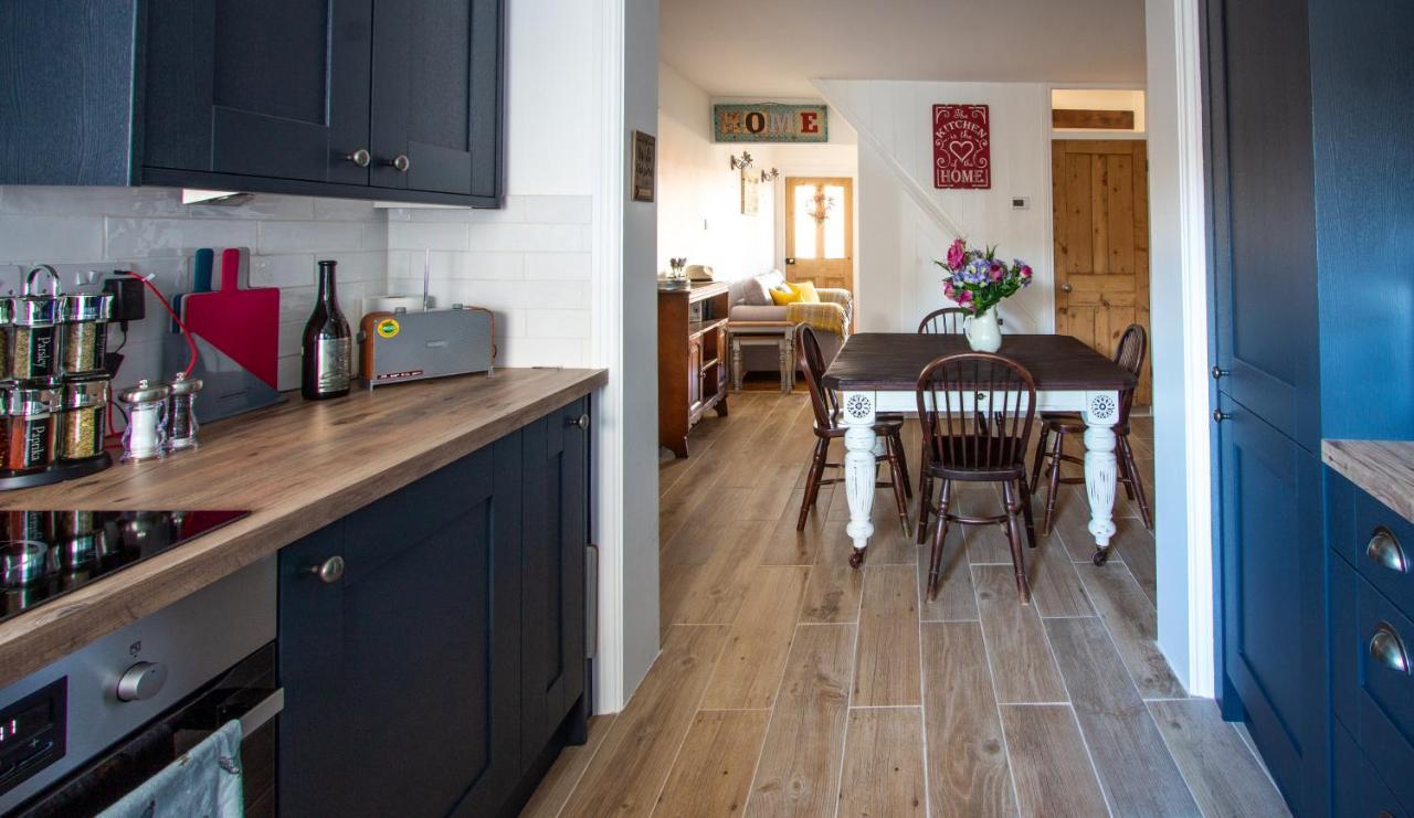 Stylish Town Centre House With Garden And Parking Opposite Vila Bury St. Edmunds Exterior foto