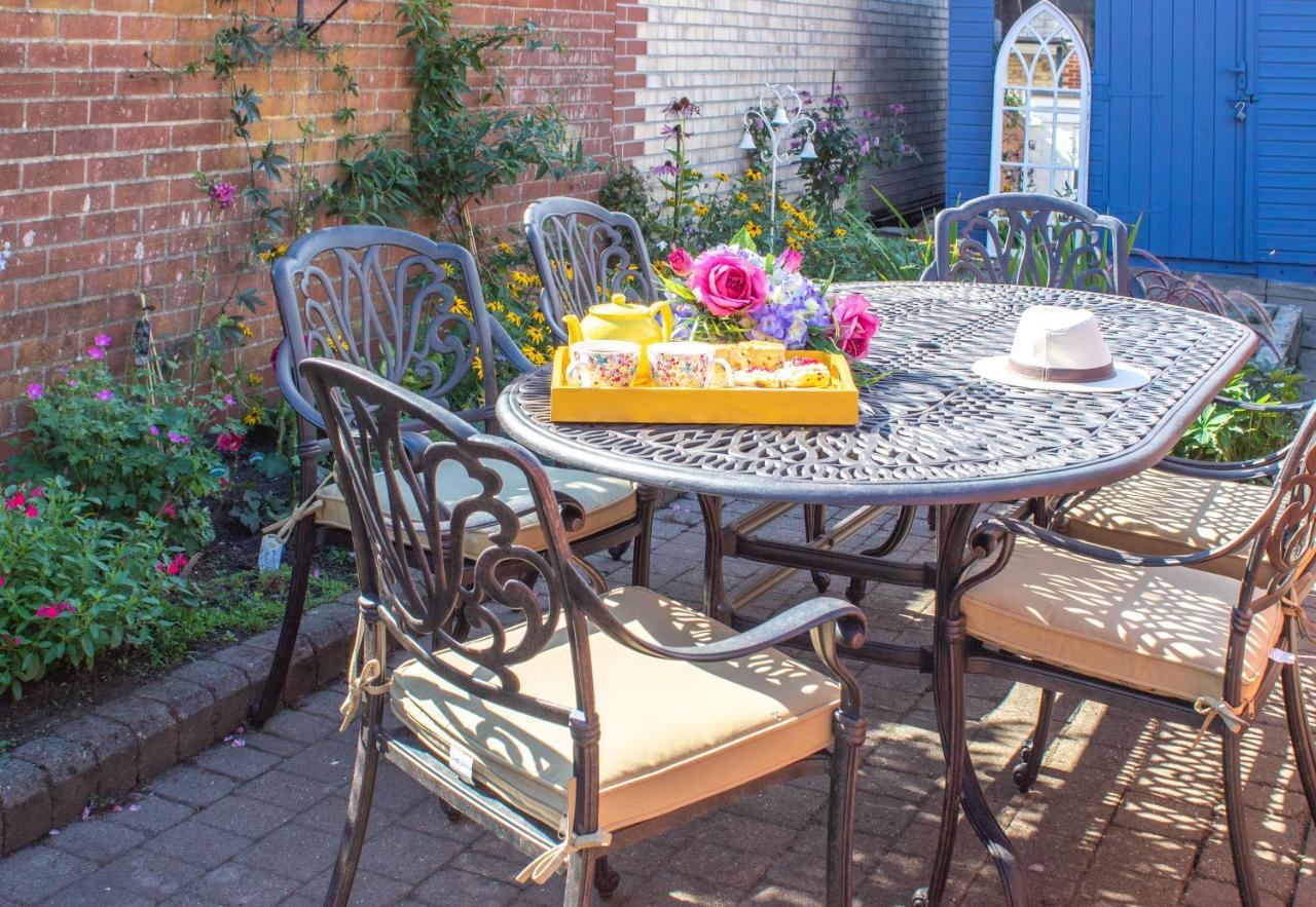 Stylish Town Centre House With Garden And Parking Opposite Vila Bury St. Edmunds Exterior foto
