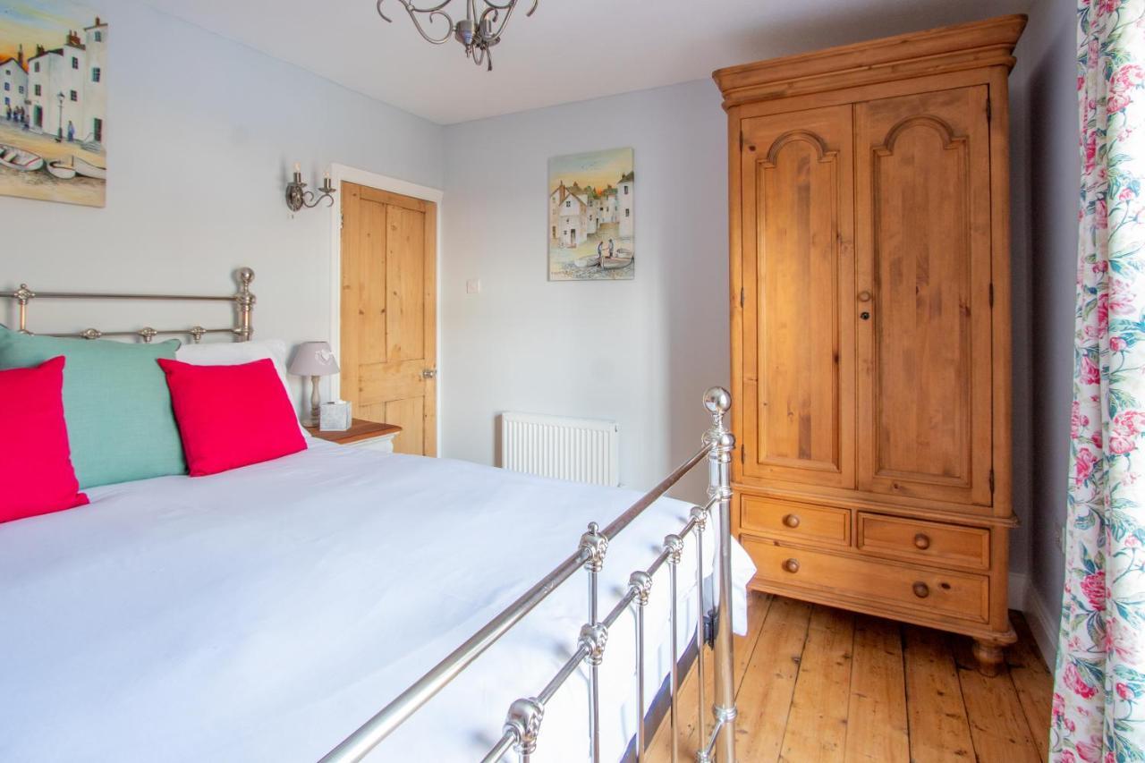 Stylish Town Centre House With Garden And Parking Opposite Vila Bury St. Edmunds Exterior foto
