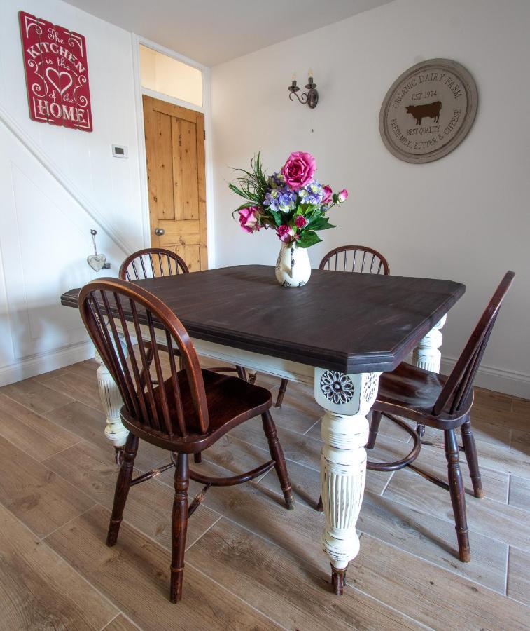 Stylish Town Centre House With Garden And Parking Opposite Vila Bury St. Edmunds Exterior foto