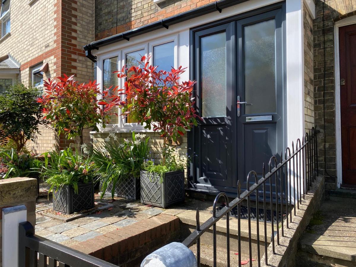 Stylish Town Centre House With Garden And Parking Opposite Vila Bury St. Edmunds Exterior foto