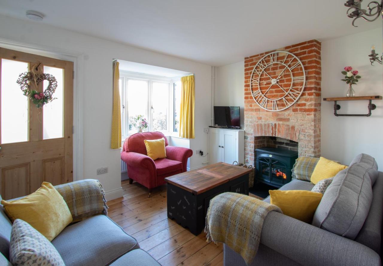Stylish Town Centre House With Garden And Parking Opposite Vila Bury St. Edmunds Exterior foto