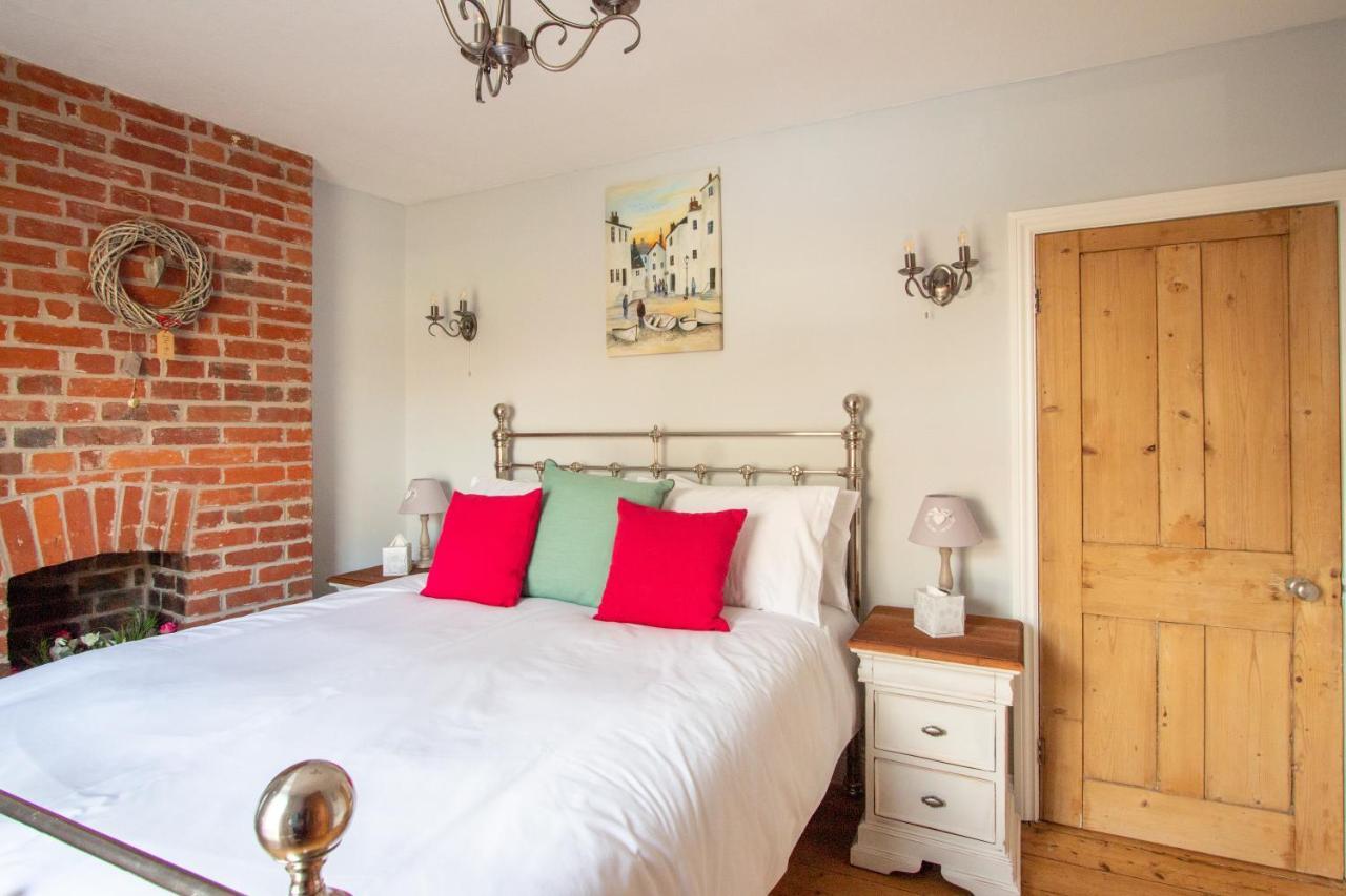 Stylish Town Centre House With Garden And Parking Opposite Vila Bury St. Edmunds Exterior foto